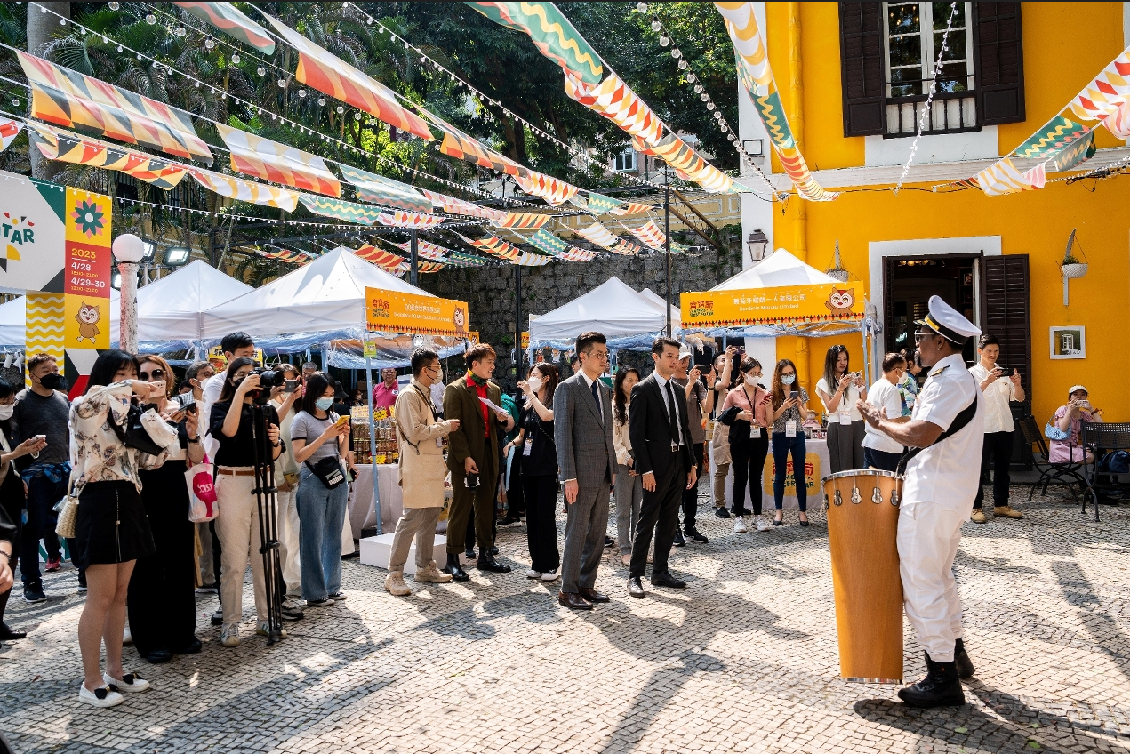 [2023/05/05] 【Attracting Customers to the Neighbourhood】 Over 10,000 People Attended “Let’s Hang Out – Lusophone and Macao Products Bazaar” during Labour Day Holiday